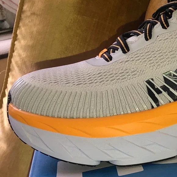 HOKA OneOne Bondi7 Men’s 8 Wide (2E) Men main image 2